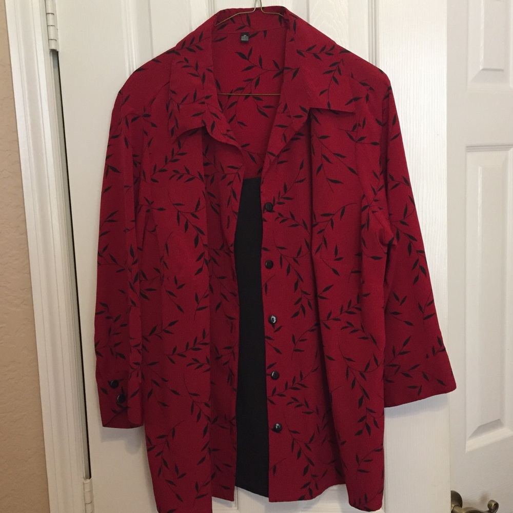 🦋 Women’s 2X blouse